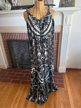 Cynthia Vincent twelfth street resort wear maxi dress